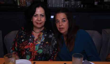  Píldora Quilantán y Lourdes Rangel.