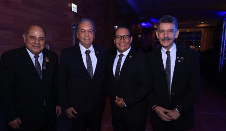  Rafael González, Carlos Torres Corzo, Joel Cruz y Andrés Azcárate.