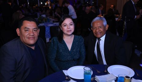  Eduardo Ayala, Adriana Gaitán y Eduardo Ayala.