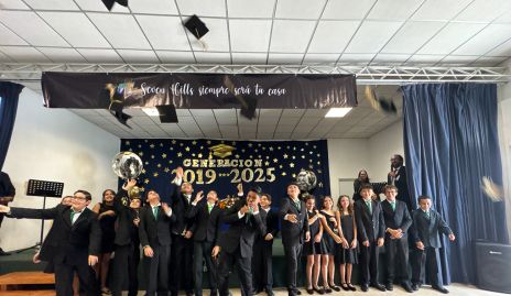  Graduados de Primaria del Instituto Seven Hills.