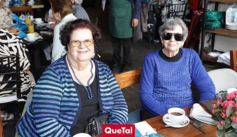  Ágata Pizzuto y Leticia Rangel.