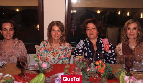 Lourdes Gómez, Marisa Romero, Monica Berlanga y María Amelia Vargas.