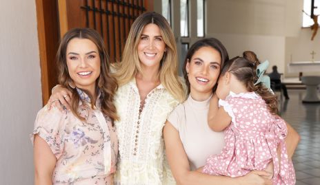  Gaby Díaz Infante, Martha de la Rosa, Marcela Díaz Infante y Carlota.