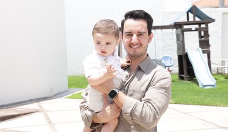   Enrique Díaz Infante con su sobrino Santiago Salgado.