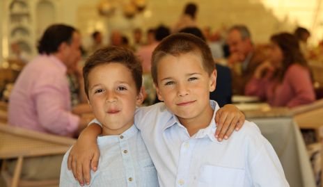 Antonio y Mateo.