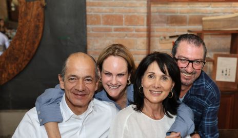  Elías Abud, Rocío Gómez, Vicky y Gerardo Cabrero.