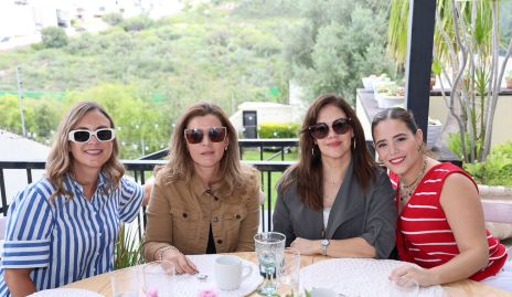  Sandra Pérez, Paola Vázquez, Edith Pérez e Ingrid de Luna.