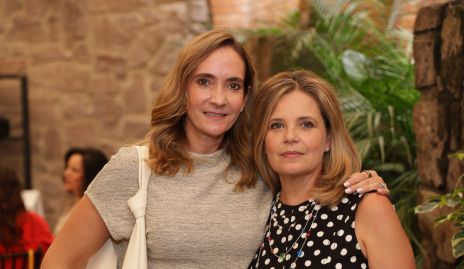  Jimena Ibarra y Eva Anaya.