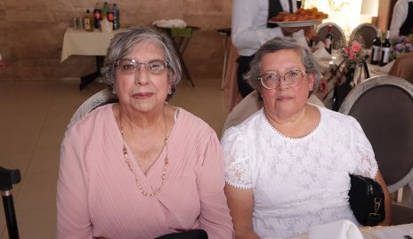  Hilda Garay y Margarita Meza.