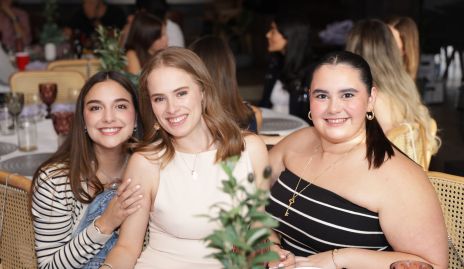  Marijó Duque, Ale Flores y Martita Payán.