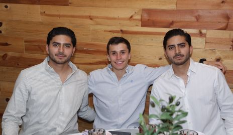  Javier Ponce, Luis Tinajero y Diego Ponce.