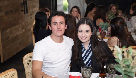  Edgardo de la Torre y Valeria de la Vega.