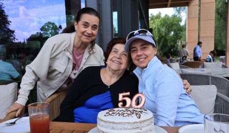  Cristina Alcalde, Cristina Nava y Marcela Alcalde.