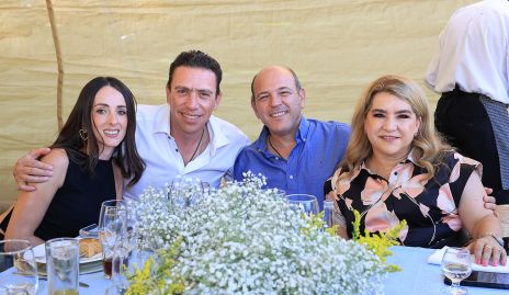  Ana Ceci, Mauricio, Roberto y Carmenchu.