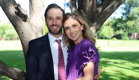  Andrés Torres y Elizabeth Treviño, padrinos de Miguel.