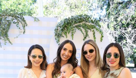  Isabel Barbosa, Mariana Alcalá, Miguel Torres, Consuelo y Ale.