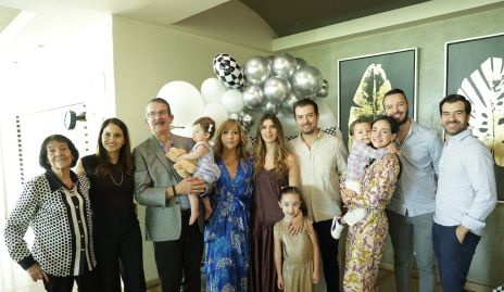 Familia Muñiz Córdova.