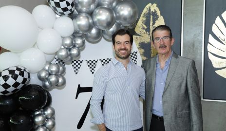  Guillermo Muñiz y Guillermo Muñiz.