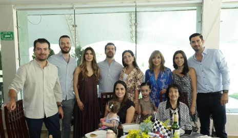  Familia Muñiz Córdova.