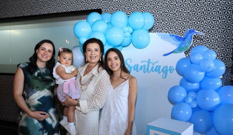  Susana Scheckaiban, Emilia Hernández, Rosy Vázquez y Jimena Hernández.