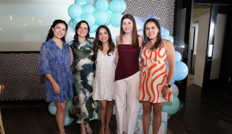  Brenda Madrid, Susana Scheckaiban, Jimena Hernández y Karol Ventura.