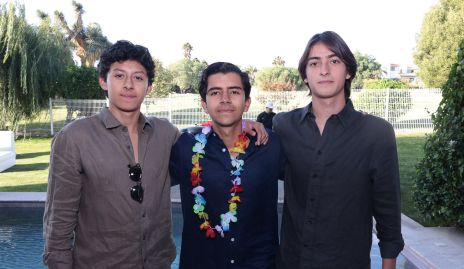  Alfredo Ayala, Mario Veliz y Sebastián Veliz.