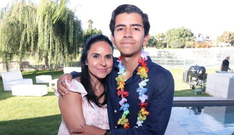  Monica Guijarro con su hijo Mario.
