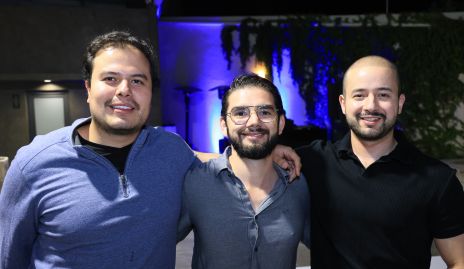  Alexis Pérez, Jaziel Delsol y Arturo Mondragón.