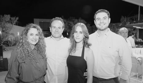  Laura Hallal, Beto Fontes, Farah y Raffi Fontes.
