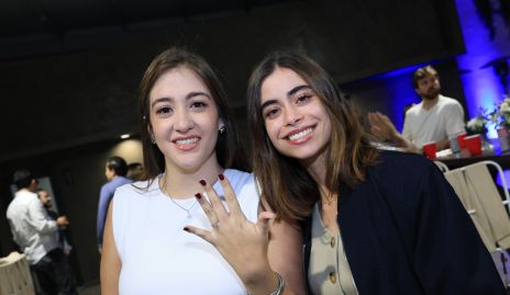 Yamilé Fontes y Susana de Luna.