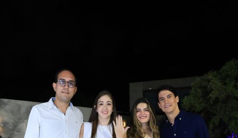  José Guillermo Silva, Yamilé Fontes, Verónica y Mauricio.