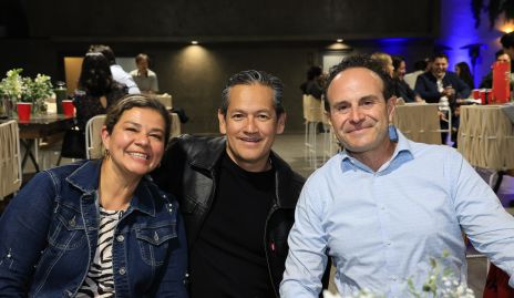  Berenice Martínez, Tomás Sánchez y Beto Fontes.