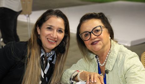  Rocío Moctezuma y Bety Castañón.