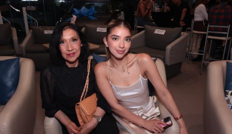  Norma Silva y Alicia Gutierrez.