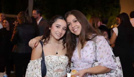  Irlanda Román y Natalia Romo.