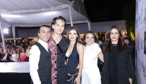  Erick Rubio, Fernando Fresán, Ale Vega, Anahí Urbiola y Adriana Díaz, 