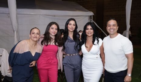  Sabrina Errazquin, Carolina Ortega, Victoria Álvarez, Laura Fernández y Víctor Romo.