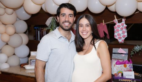  José Manuel Lázaro y Natalia Navarro, serán papás muy pronto.