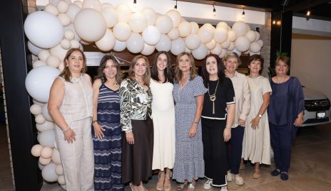  Sofía Carrillo, Laura Monjarás, Bety Lavín, Natalia Navarro, Gaby Godínez, Ana Fonte, Aurora Garcúa, Yusa Coulon y Mariloli Pro.