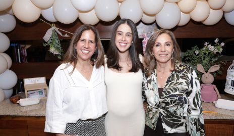  Claudia Nava, Natalia Navarro y Bety Lavín.