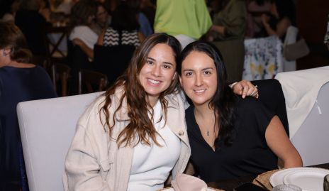  Adriana Narváez y Andrea Lázaro.