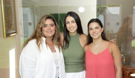 Carlota de la Garza, Ximena Nieto y Patricia Leos.