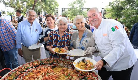  Carlos Medina, Beatriz Bremer, Elsa de Bremer, Lupita de Treviño y Adrián de Palos.