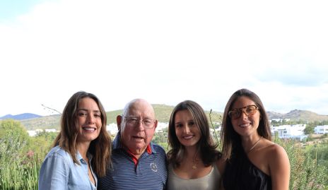  Maricecy Herrera, Juan Bremer, Ximena Elorduy y Ana Claudia Bremer.