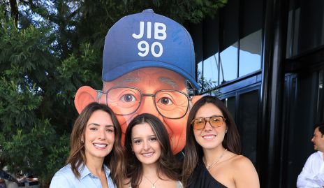  Maricecy Bremer, Ximena Elorduy y Ana Claudia Bremer.