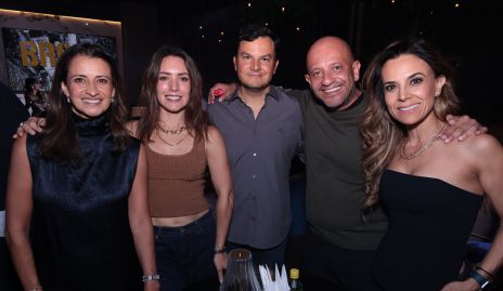  Mónica Galarza, Mariceci Herrera, Raúl Torres, Horacio Rocha y Daniela Díaz.