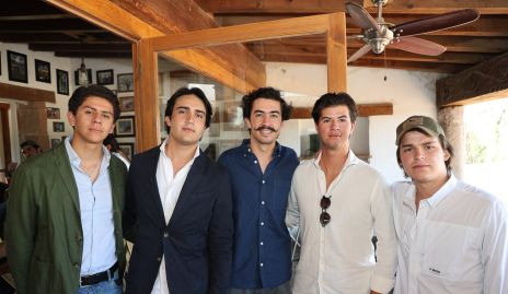  Patricio Ojeda, Juan Carlos de la Rosa, Joaquín Gómez, Andrés González y Chato.