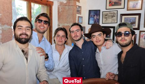  Juan Pablo Payán, Moy Payán, Chato, Mateo Guerra, Juan Carlos Ávila y Alejandro Cambeses.