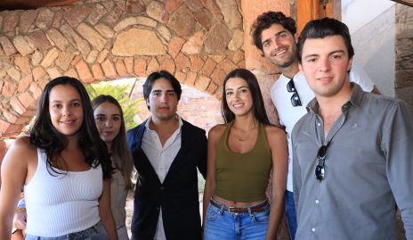  Ximena Delsol, Joaquina Morales, Juan Carlos de la Rosa, Marina Nieto, Santiago Gómez y Alejandro Labastida.