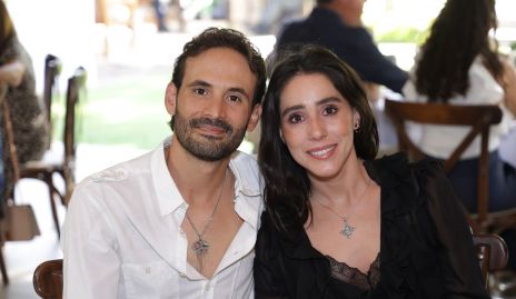  Efraín Barrera y Daniela Lavín.